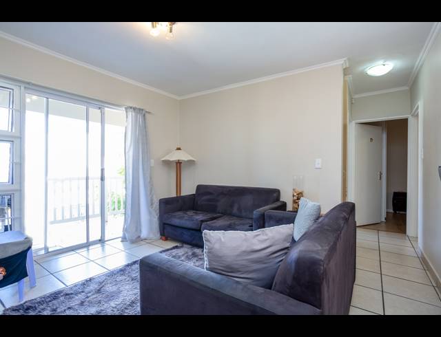 2 BEDROOM APARTMENT FOR SALE IN WYNBERG UPPER